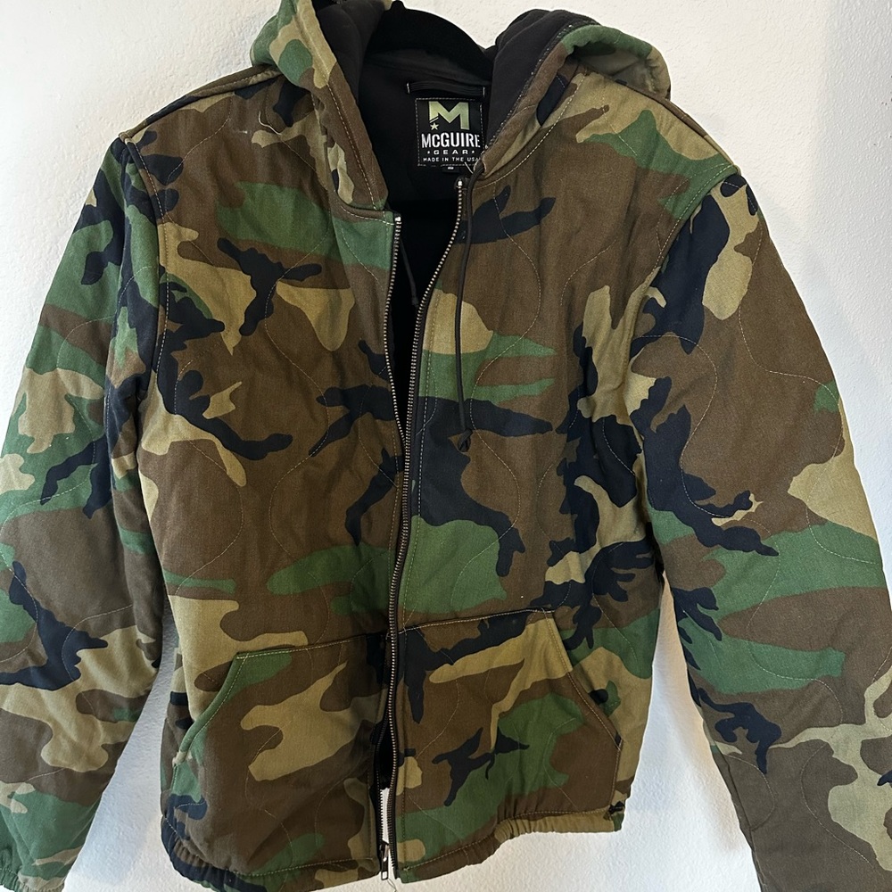 Mcguirre medium camo jacket